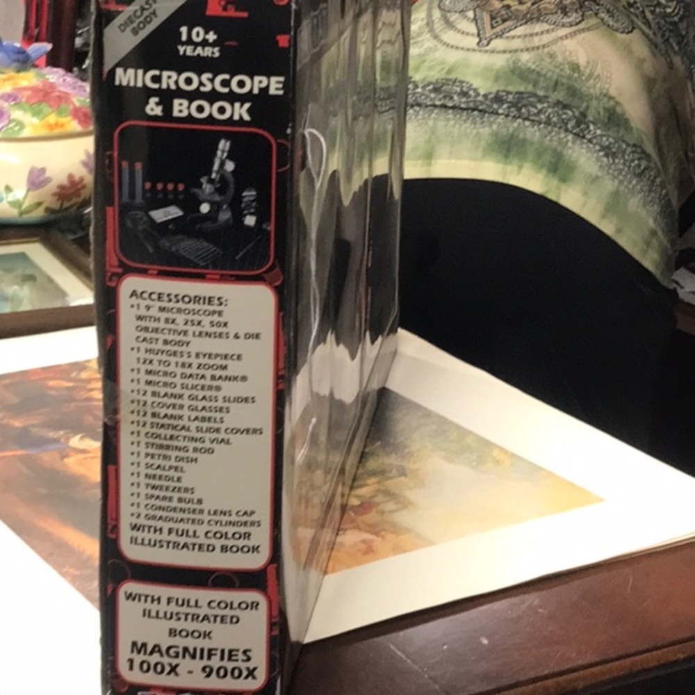 Child’s complete microscope set - Picture 2 of 2